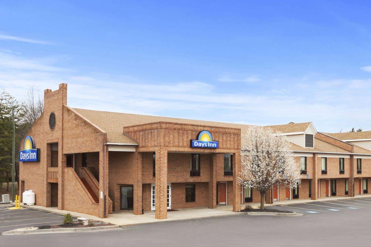 Days Inn By Wyndham Фармвилл Экстерьер фото